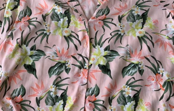 Blusa rosas rosada