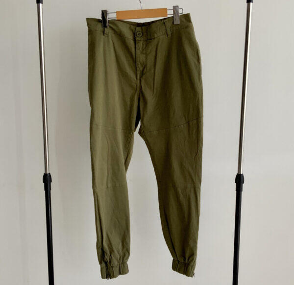 Pantalón verde
